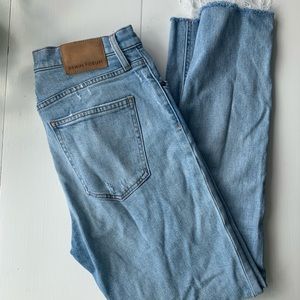 Aritzia Denim Forum Jeans